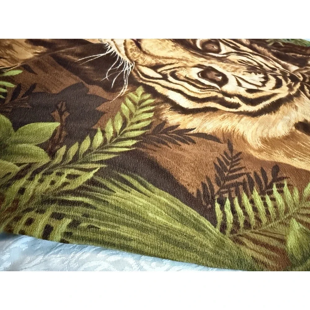 VTG‎ Wesco-Reltex Fabric Curtain 23